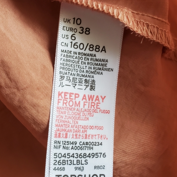 Top shop pink crinkled blouse with ruffles, small size - Picture 6 of 6